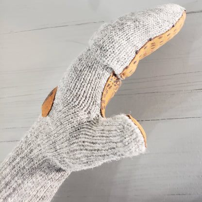 FM53 - Wooly Mitten